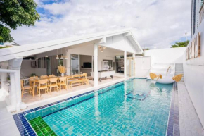 Casa Beach Pool Villa